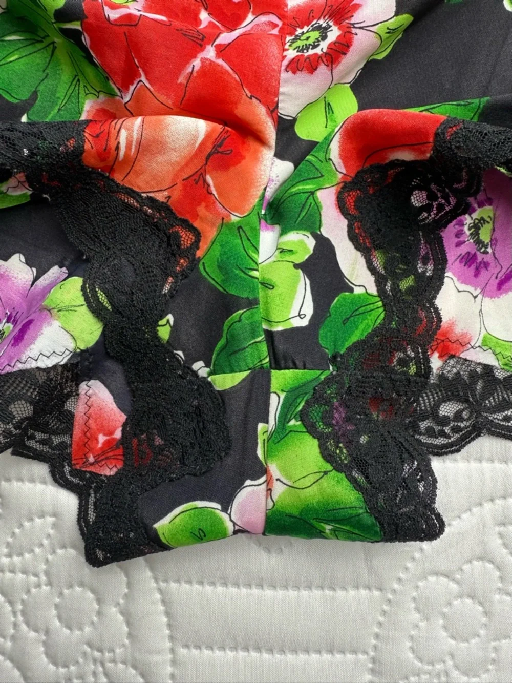 Vintage 90s Victoria’s Secret Gold Label Black Floral High Slit Shorts Small